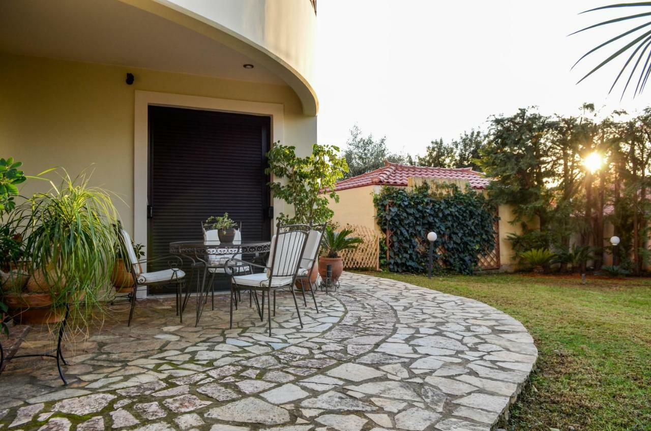 Sunrays Housing Apartment Kalamata Exterior foto